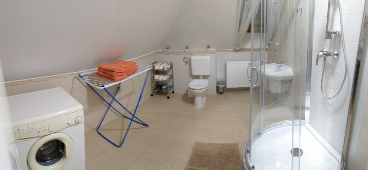 Foeveny Apartman Балатонудвари Екстериор снимка