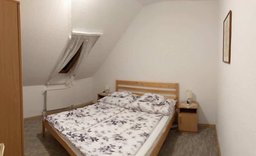 Foeveny Apartman Балатонудвари Екстериор снимка