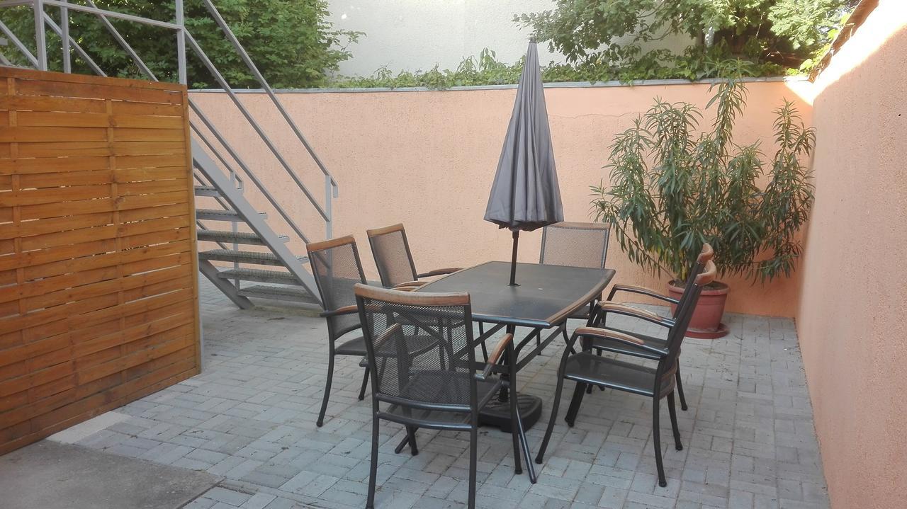 Foeveny Apartman Балатонудвари Екстериор снимка